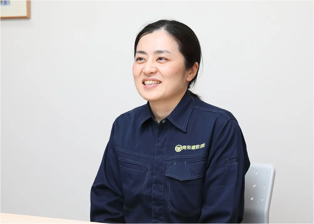 現場で働く社員の様子