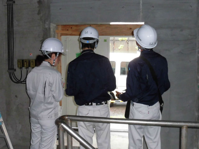 新入社員の研修中です