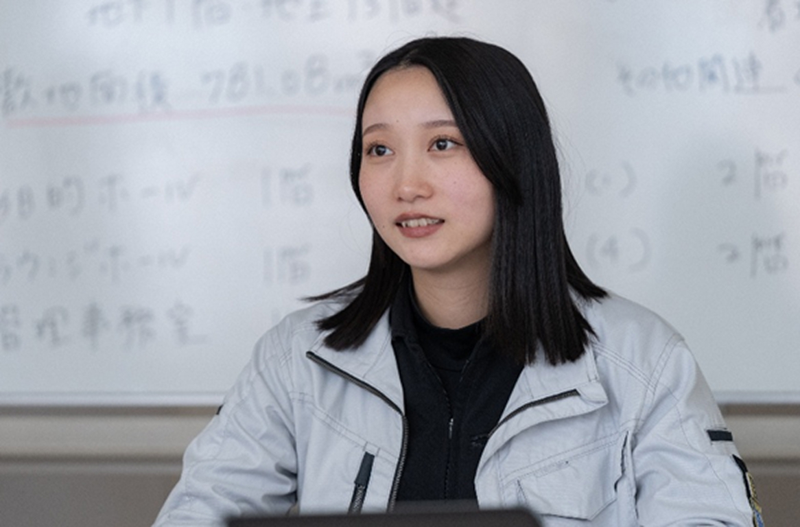 工事部 主任 H M 2021年入社