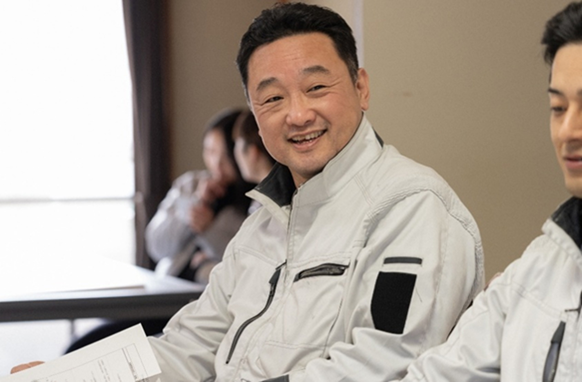 工事部 係長 T T 2021年入社